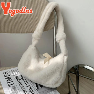 Heart Plush Shoulder Bag for Women Large Capacity Furry Handbag