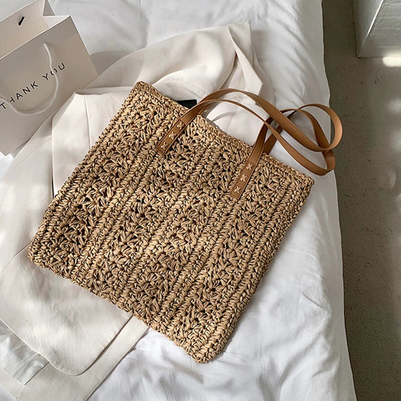 Summer Hollow Out Straw Bag Women Large Capacity Shoulder Bag