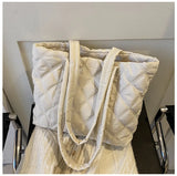 Women's Quilted Shoulder Bag Large Capacity Tote Bag