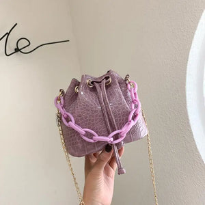 Chic Women's Crossbody Bag for Daily Use