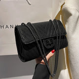 Diamond Chain Shoulder Bag Small Crossbody Handbag
