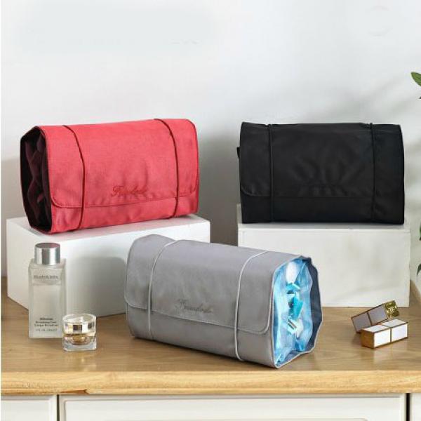 Large Capacity Women's Cosmetic Bag