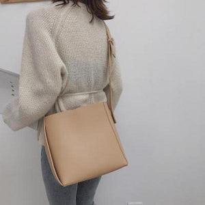 Retro Ladies PU Bucket Bag Large Capacity Commuter Shoulder Bag