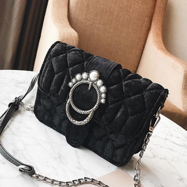 Velvet Pearl Small Square Shoulder Bag R535