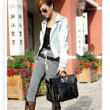 Skull Rivet Single Shoulder Tote Bag