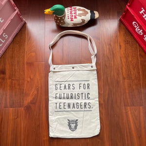 Vintage Heart Canvas Travel Bag